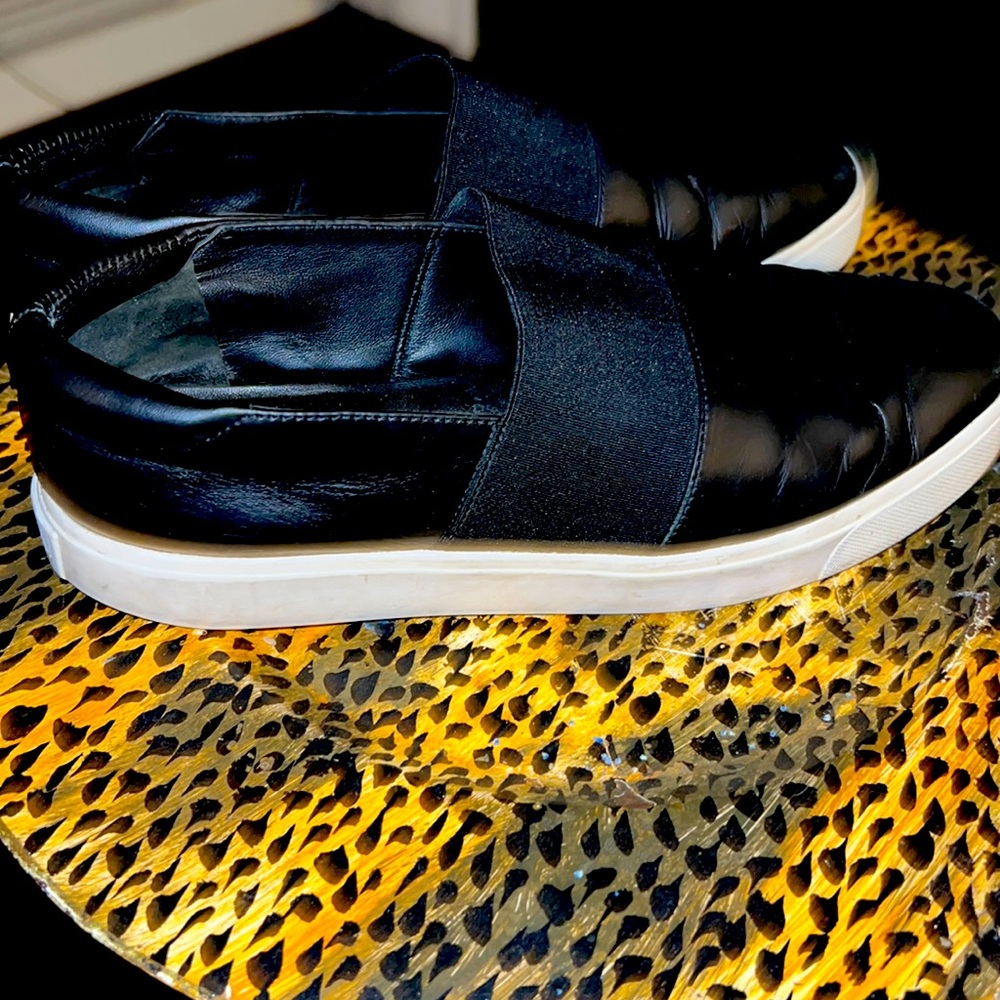 Vice Corbin slip ons! - Picture 2 of 4
